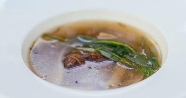 Slow Cooker Collagen Rich Bone Broth